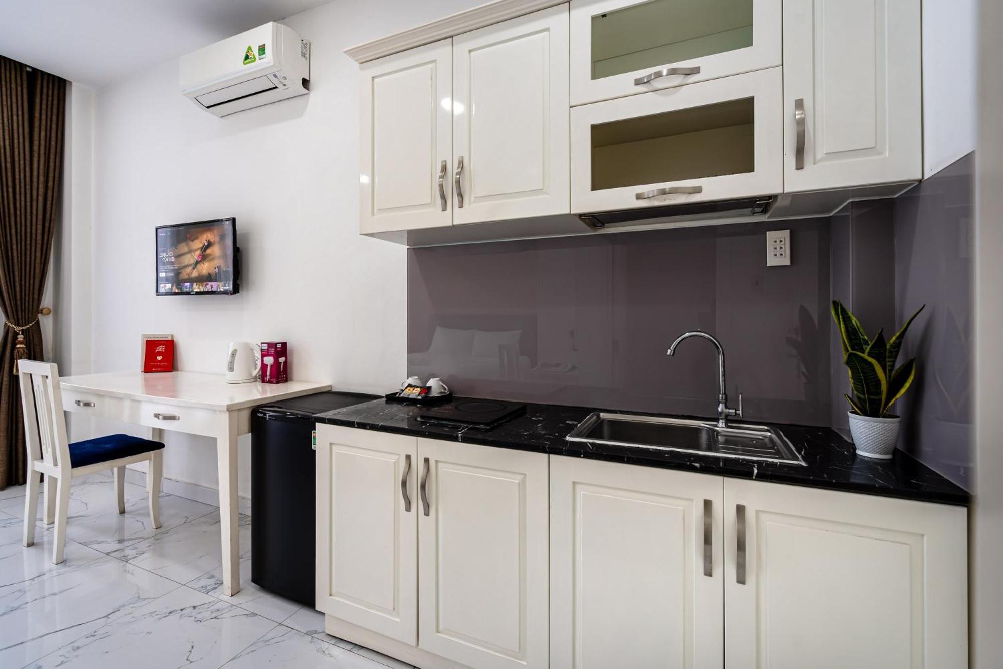 הו צ'י מין סיטי Lotus Hotel Nguyen Phi Khanh Q1 מראה חיצוני תמונה