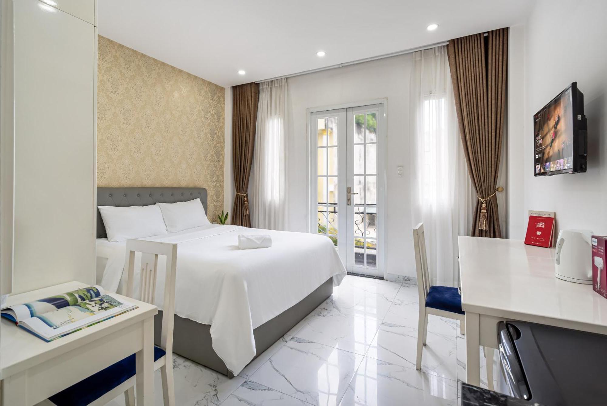 הו צ'י מין סיטי Lotus Hotel Nguyen Phi Khanh Q1 מראה חיצוני תמונה